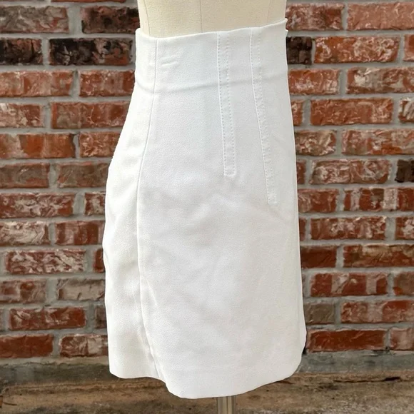 Zara white mini skirt / L / Excellent condition - Picture 4 of 11